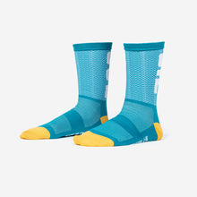 Load image into Gallery viewer, Zig Zag Socks
