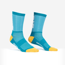 Load image into Gallery viewer, Zig Zag Socks
